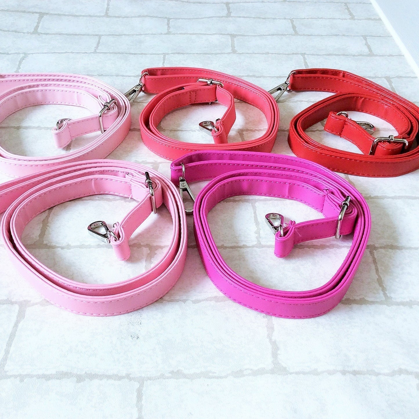 SPACIOUS Hong Bao Organizer | Ang Pao Wallet | Spacious Organizer 100 Red Packets | Spacious TKDK Pink Design 31B13