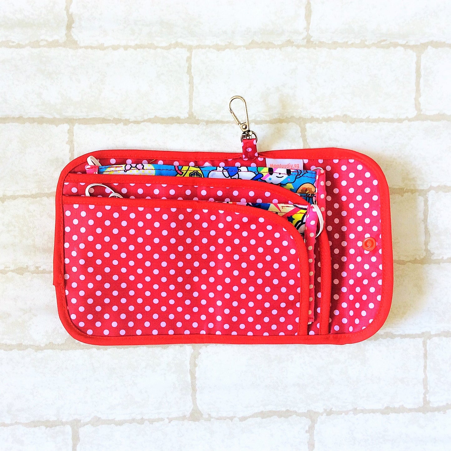 READY STOCK: SURGICAL MASK POUCH | 2 in 1 Surgical Mask Wallet cum Tissue Pouch | Design 2B10