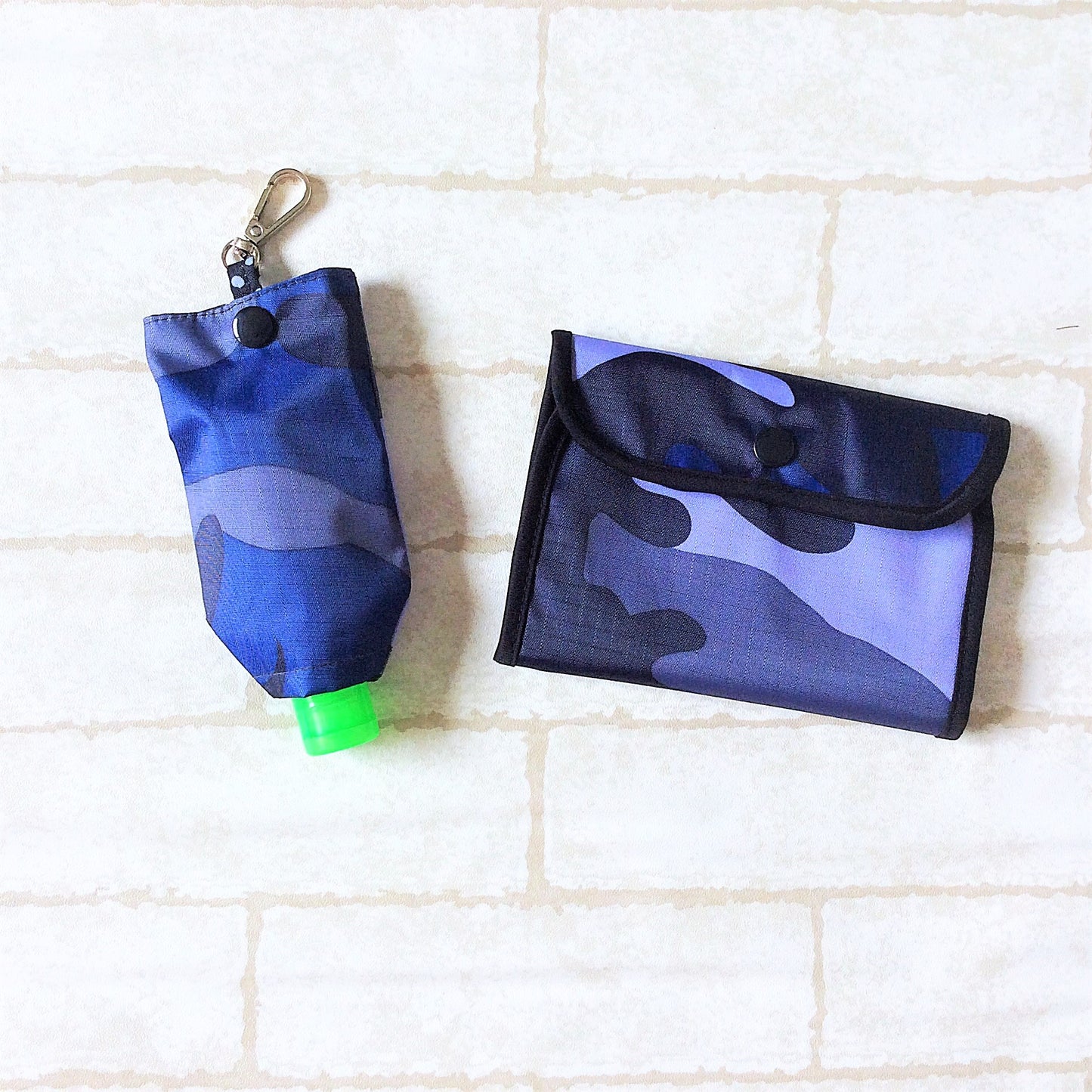 READY STOCK: SURGICAL MASK POUCH | 2 in 1 Surgical Mask Wallet cum Tissue Pouch | Design 4B27