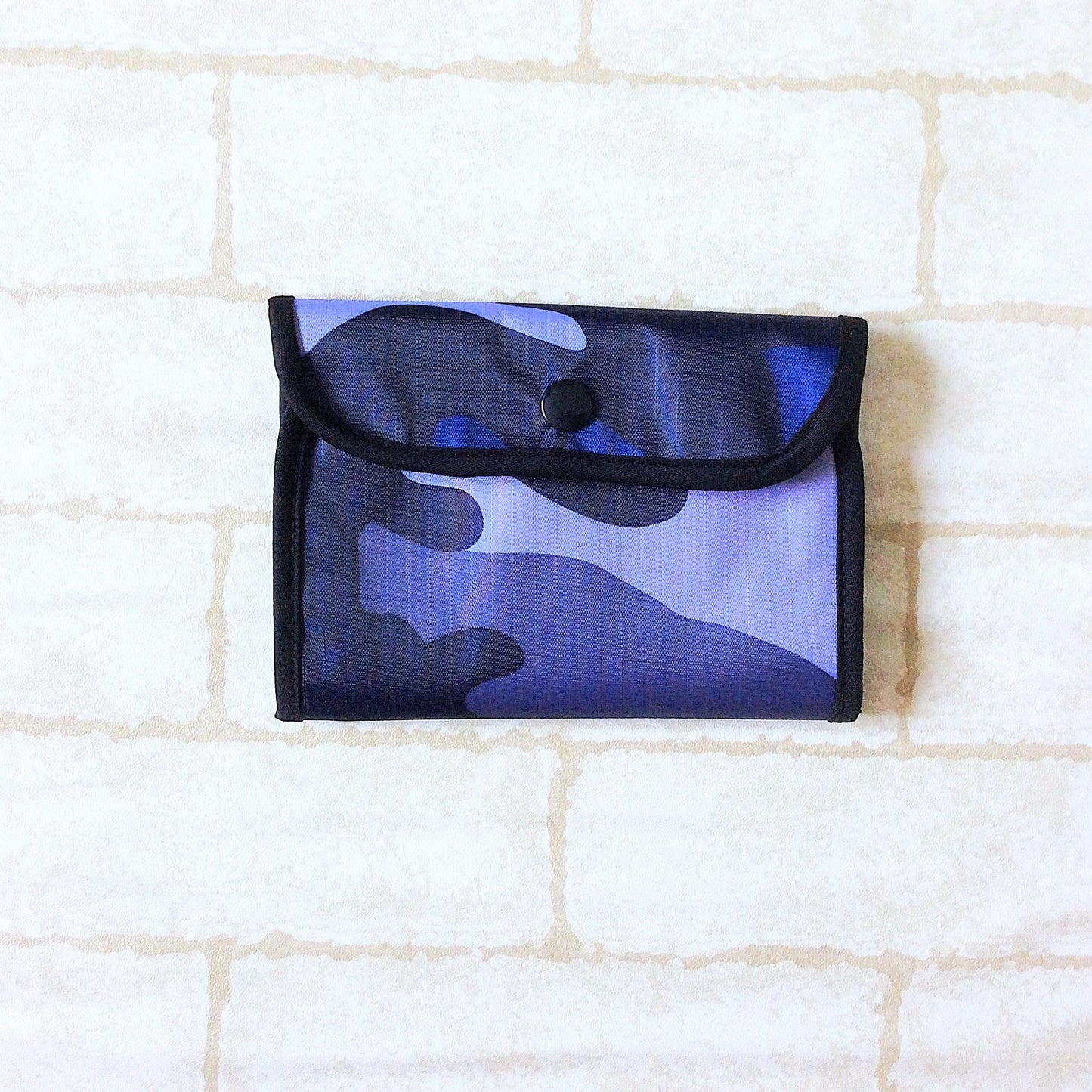 READY STOCK: SURGICAL MASK POUCH | 2 in 1 Surgical Mask Wallet cum Tissue Pouch | Design 4B27