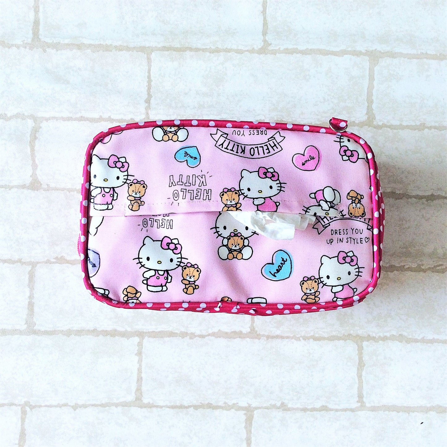 Kleenex WET AND DRY Tissue Holder | Kleenex Tissue 2in1 Pouch | Kleenex Wet and Dry HK Design 8B16