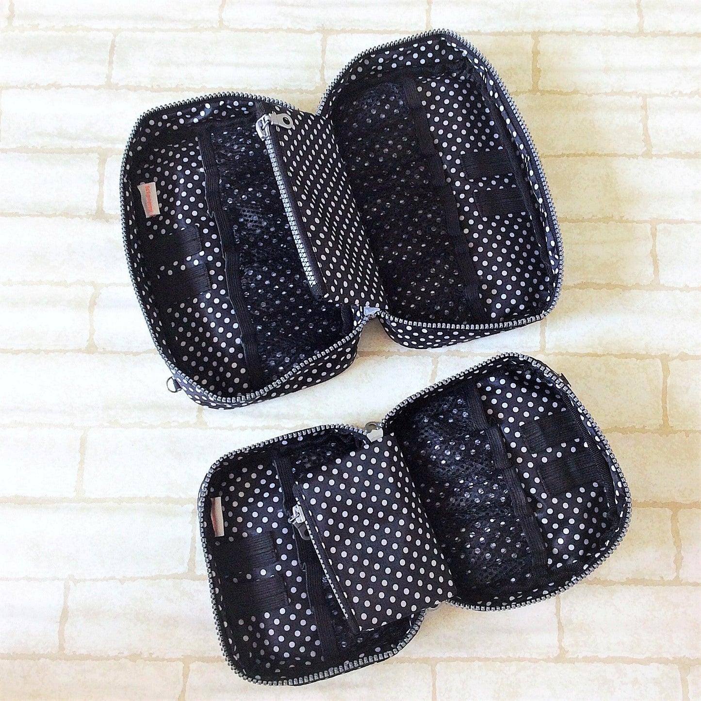 Essential Oil Bottle Travel Pouch | 8 Bottle Essential Oil Pouch | 12 Bottle Essential Oil Pouch | TKDK Design 08