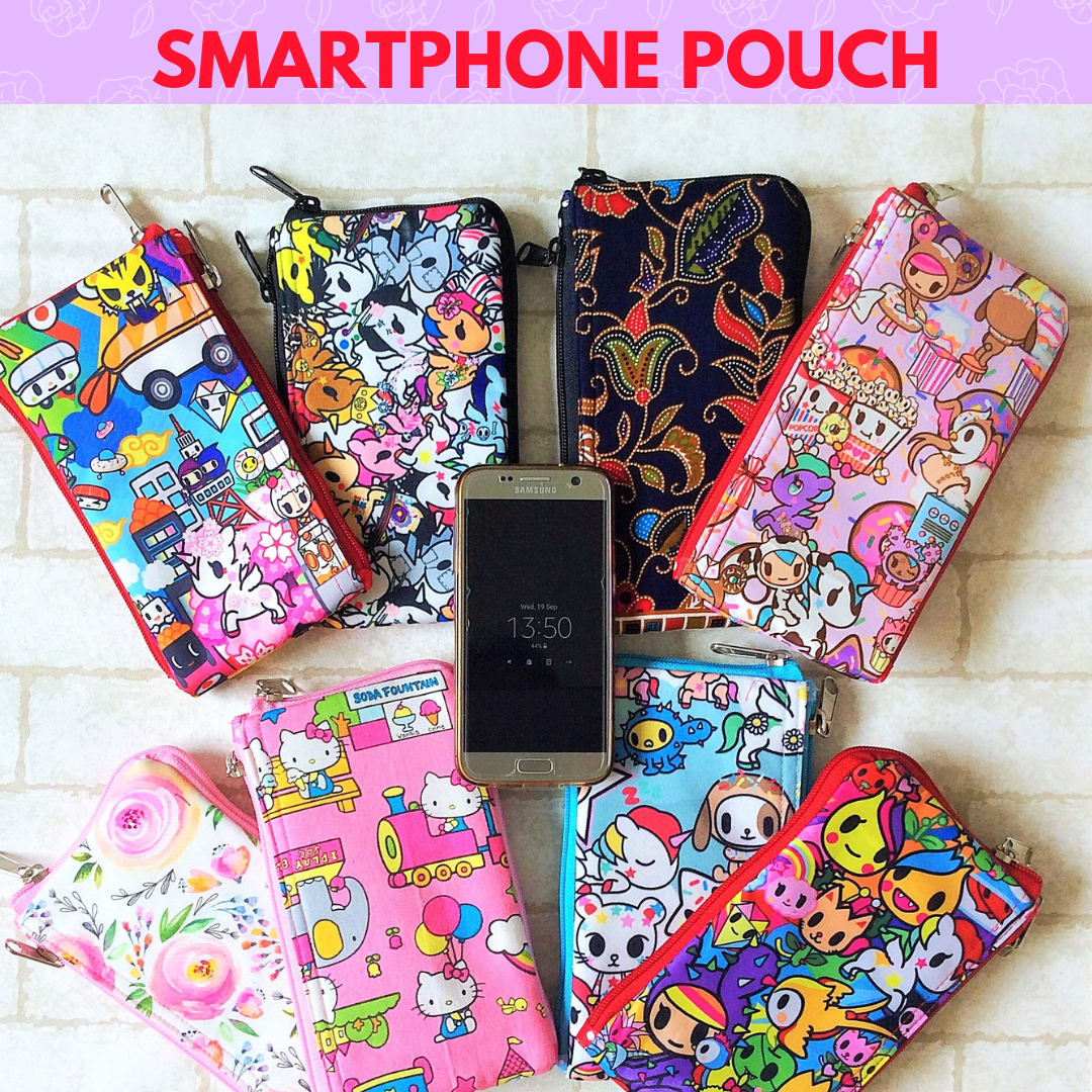 SMARTPHONE ESSENTIALS