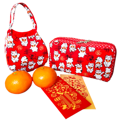 SPACIOUS Hong Bao Organizer | Ang Pao Wallet | Spacious Organizer 100 Red Packets | Spacious Fortune Cat Design 31B01