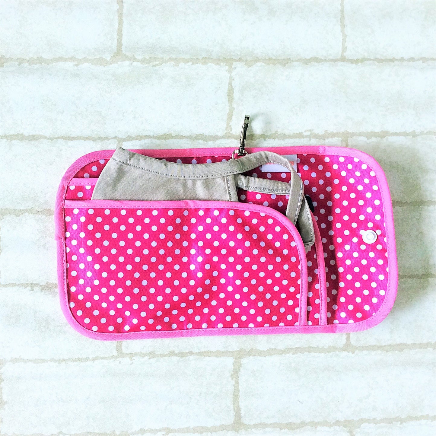 READY STOCK: SURGICAL MASK POUCH | 2 in 1 Surgical Mask Wallet cum Tissue Pouch | Design 4B29