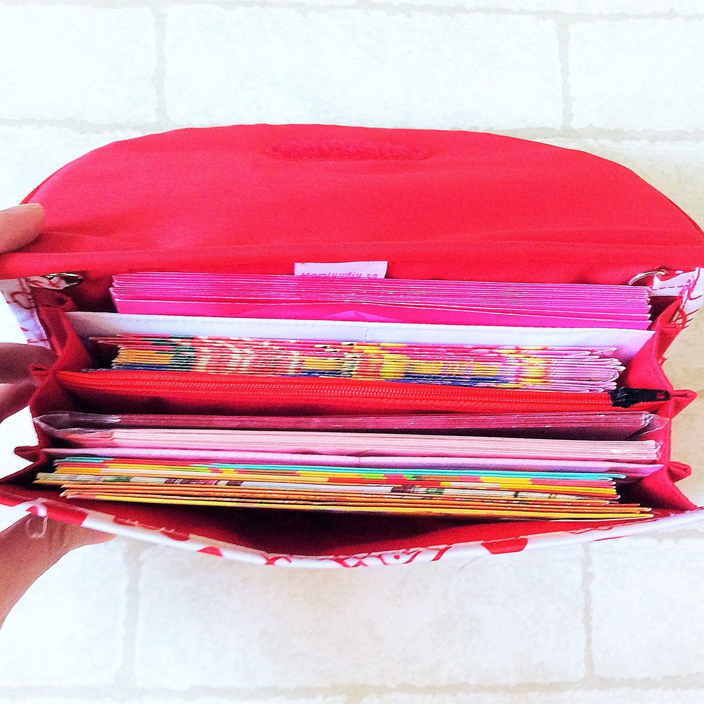 FLAP Ang Bao Organizer |  Pouch for Red Packets | Flap Organiser 50 Red Packets | Flap CNY Design 33B64